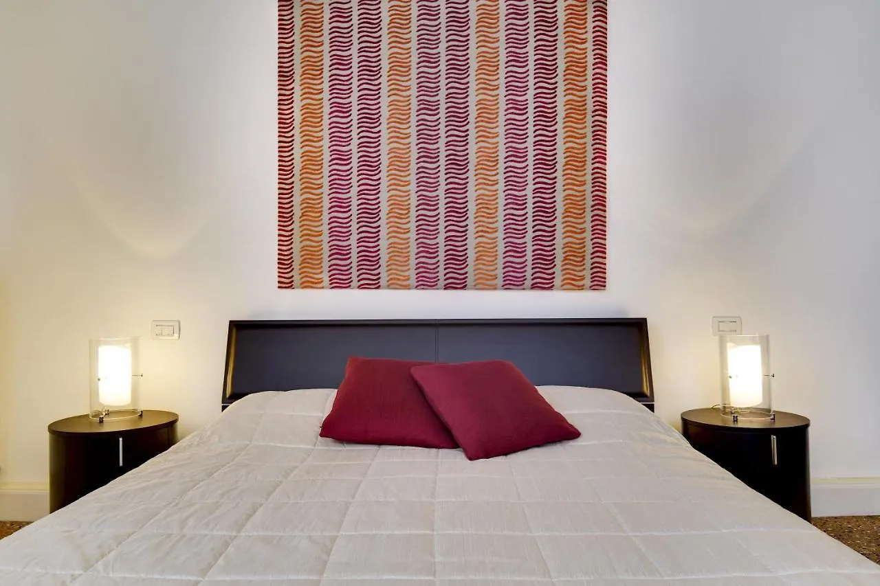 Ca' Amalia San Marco Venetian Apartment M027042932 Italien