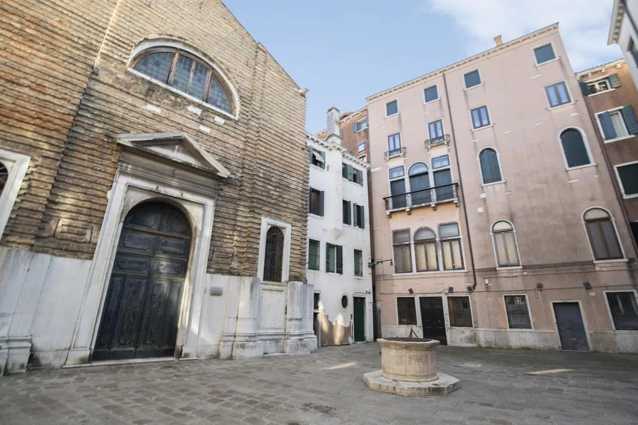 Ca' Amalia San Marco Venetian Apartment M027042932 0*, Venice